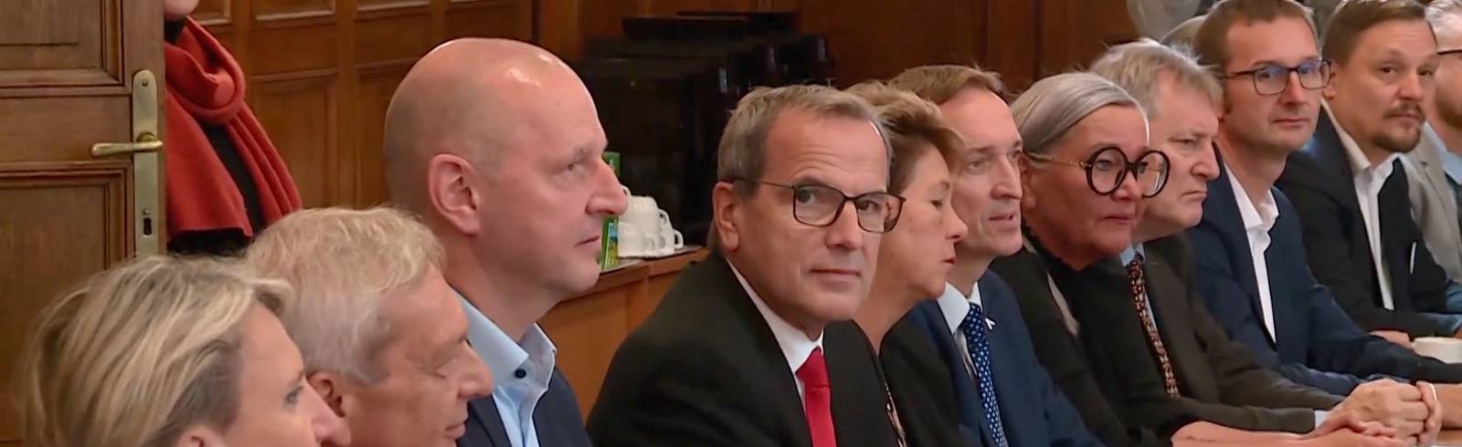 Beamte: Angebot der Regierung für Gewerkschaft "ungenügend"
