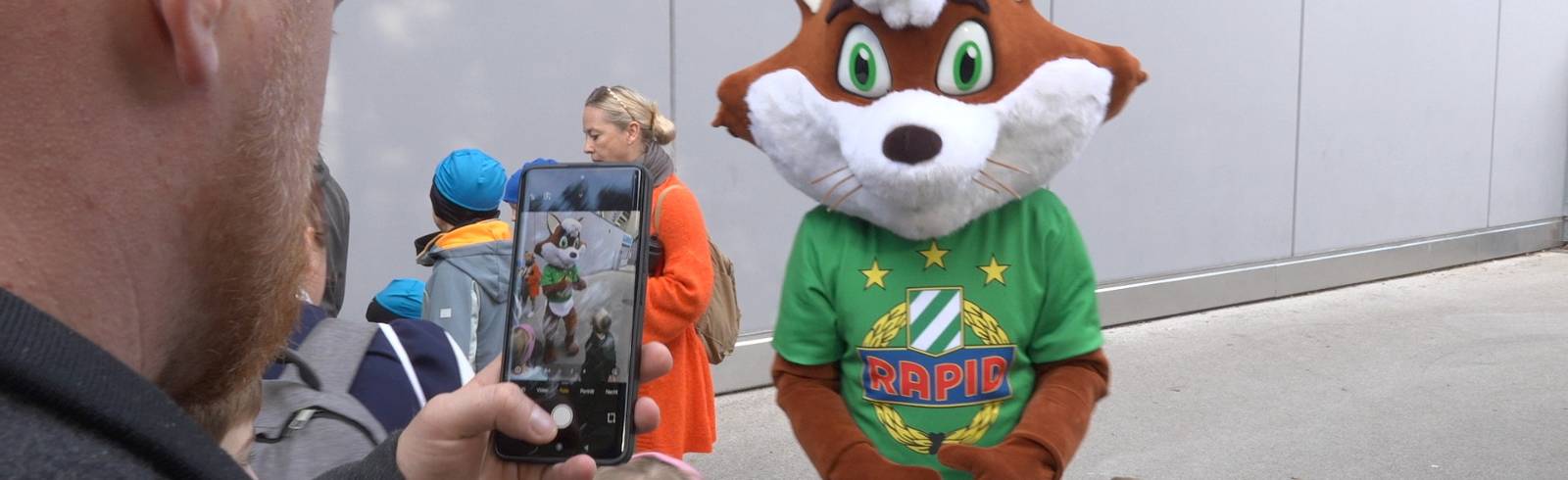 Bezirksflash: Grün-Weißer Rapid-Lauf