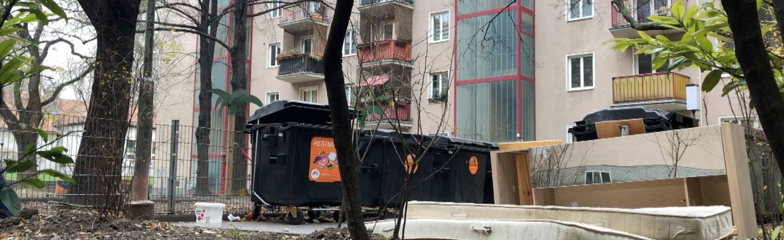 Bezirksflash: Kommt ein Sperrmülltag in Rudolfsheim?