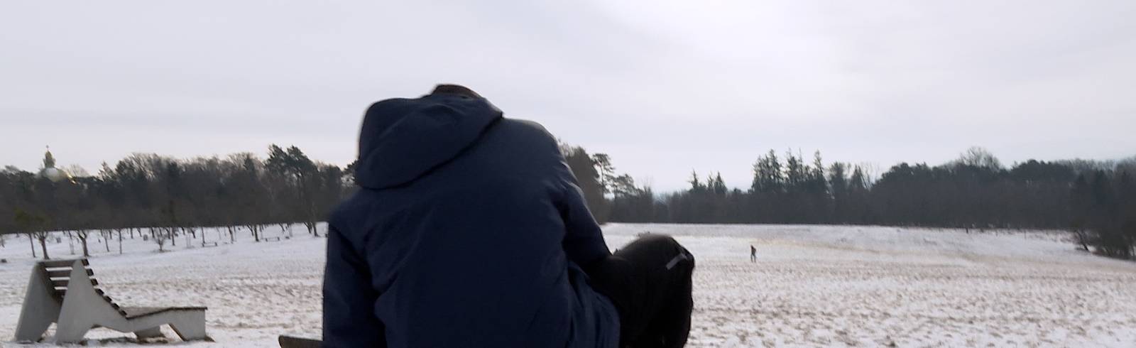 Rodeln (mit Backblech): "Man wird echt schnell"