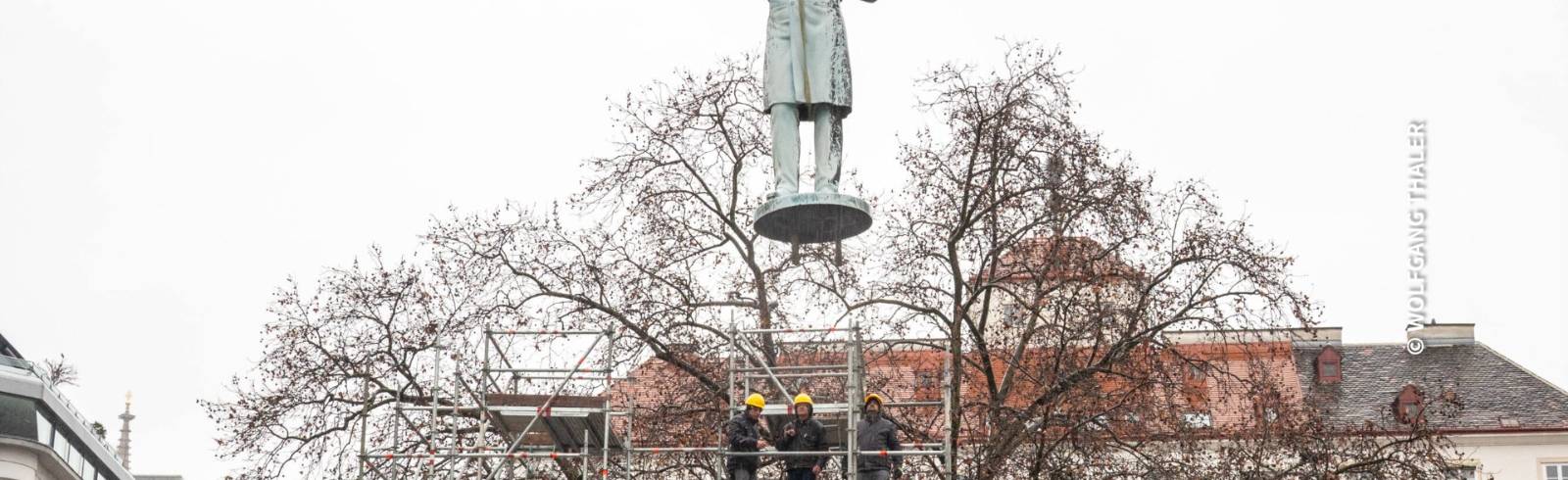 Bezirksflash: Lueger-Statue abgebaut