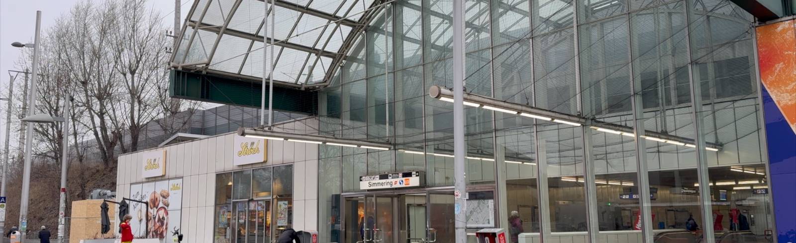 Bezirksflash: Neue Bäume für Simmeringer Platz