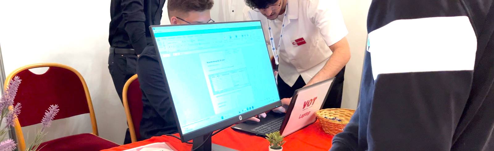 Wiener Internationale Übungsfirmenmesse: Wirtschaft zum Ausprobieren