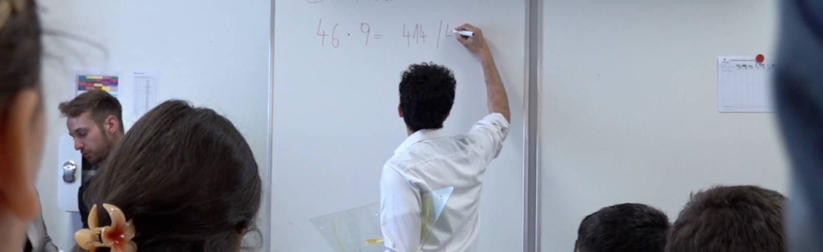 Chancenbonus: Mehr Unterstützung für 228 Wiener Schulen