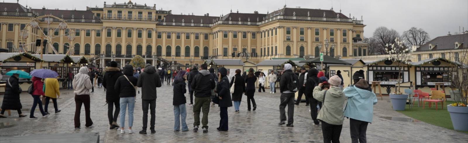 Schönbrunn: Buntes Treiben am Ostermarkt
