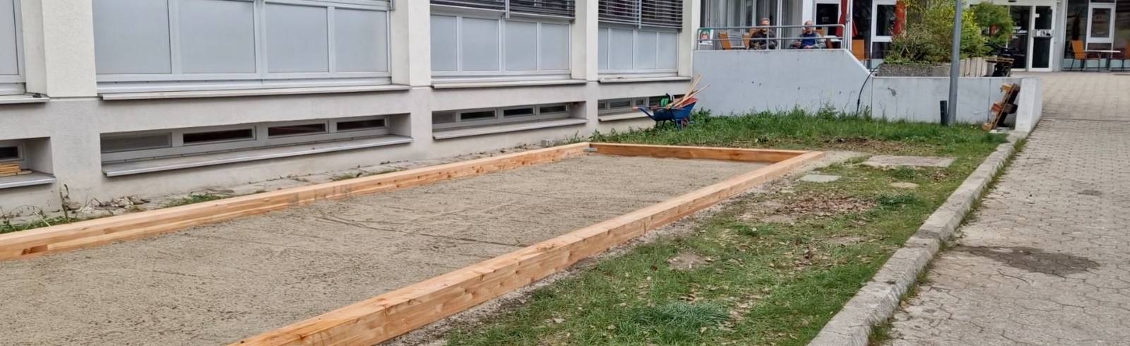 Bezirksflash: Neue Boccia-Bahn am Türkenschanzplatz