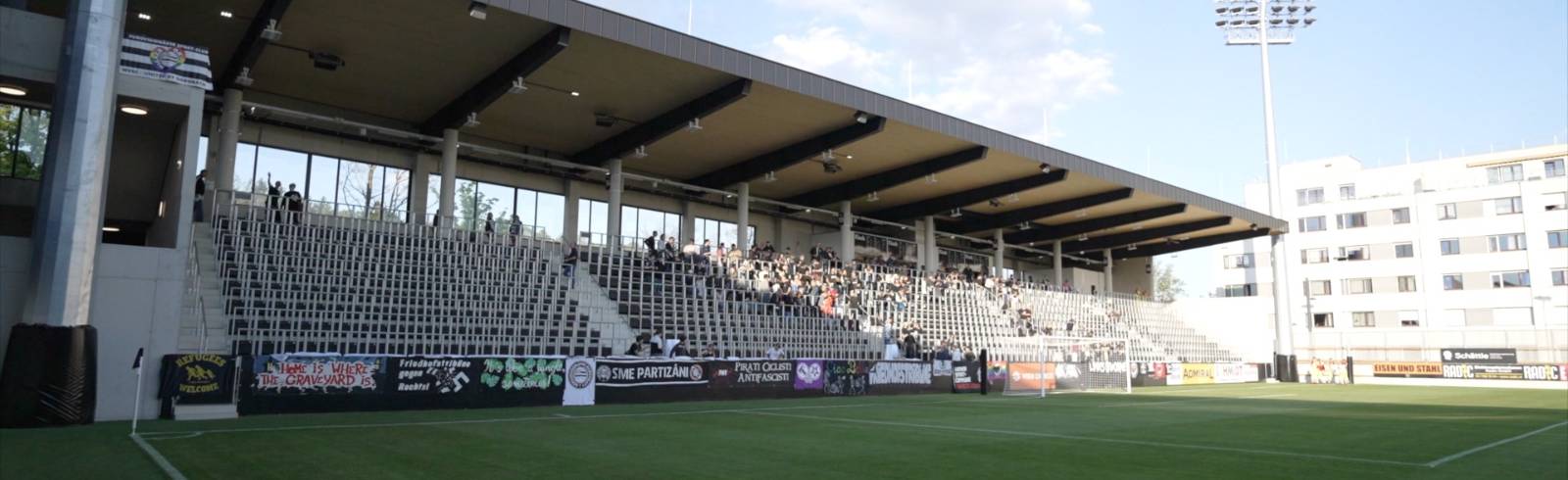 Hernalser Sport-Club-Stadion: Ausverkauftes Eröffnungsspiel