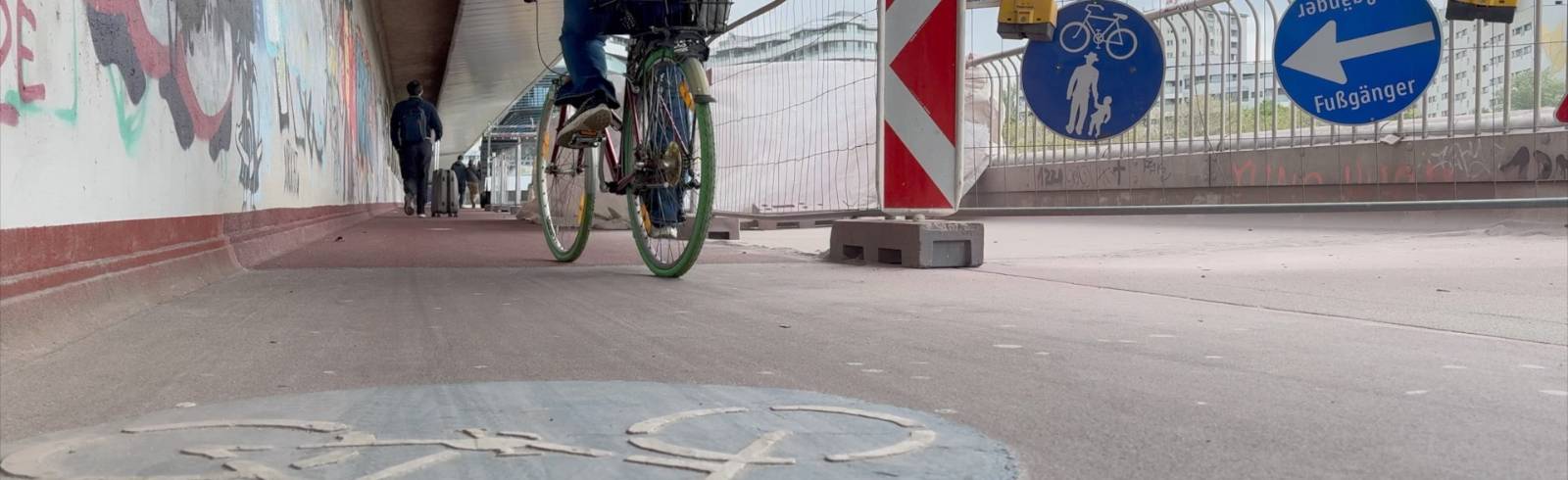 Bezirksflash: Radweg-Erneuerung auf der Reichsbrücke