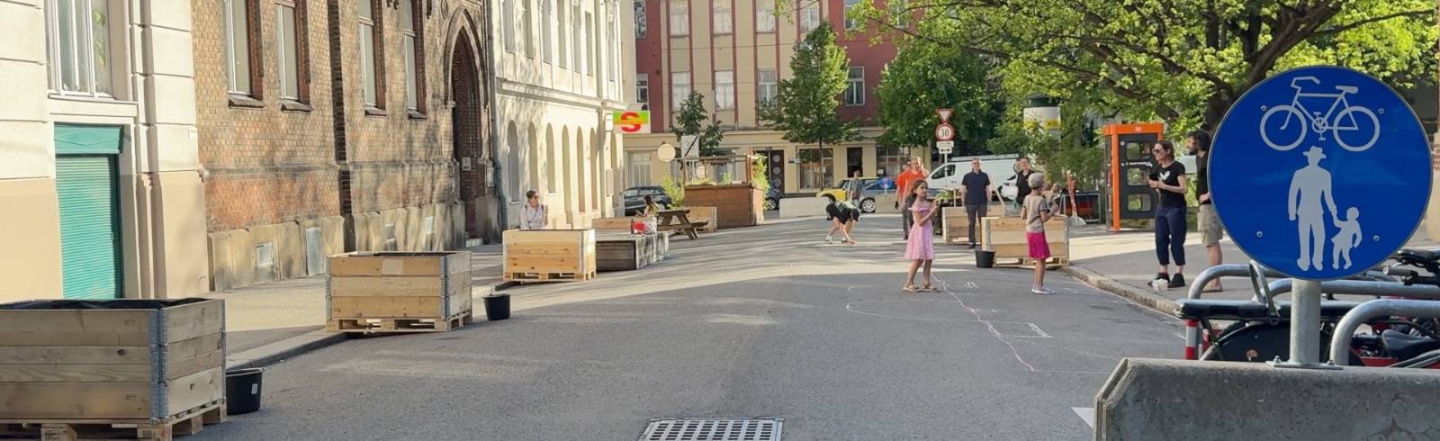 Bezirksflash: Laurentiusplatz ist wieder autofrei
