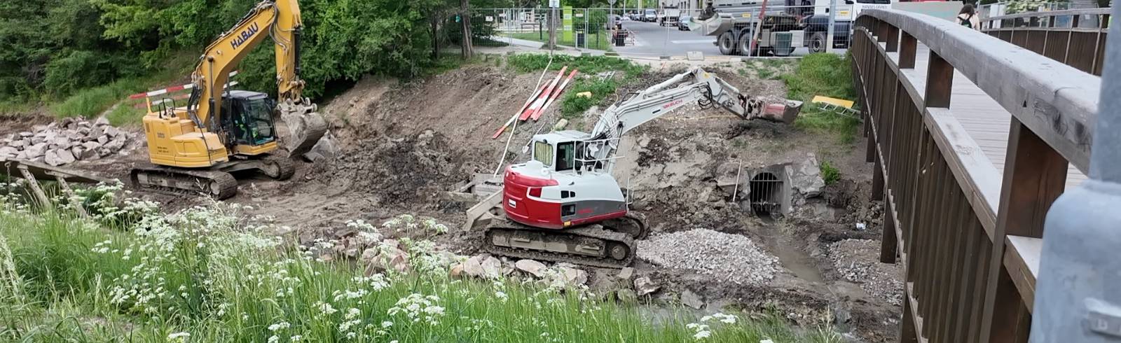 Bezirksflash: Arbeiten bei der Liesingbachbrücke
