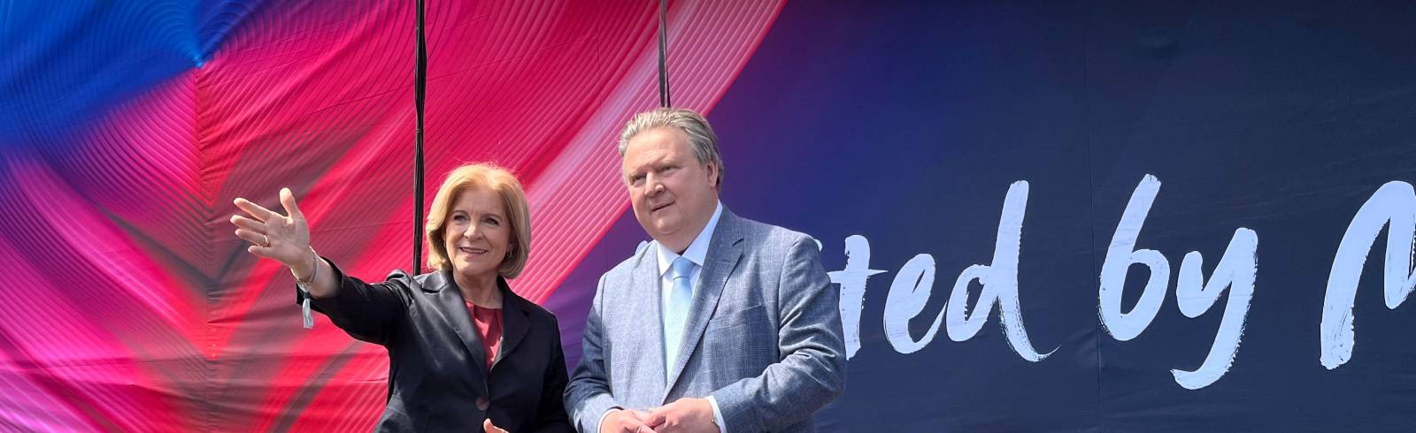 Ludwig und Thurnher mit exklusivem Einblick ins ESC-Village