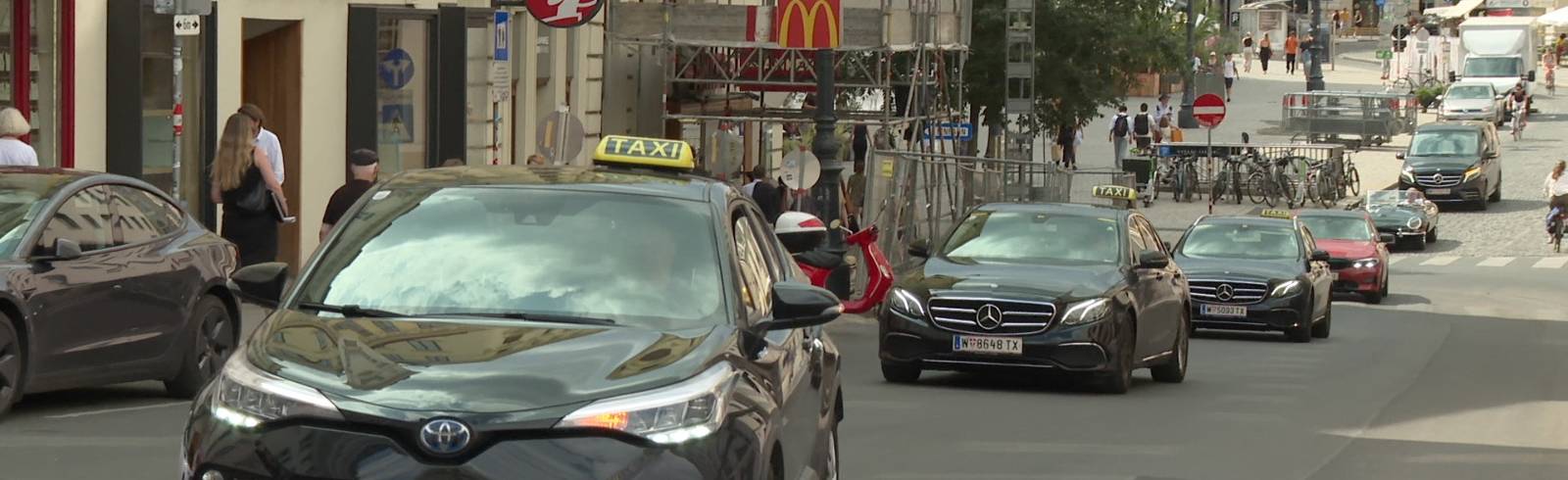 Wiener Taxis sollen einheitliche Farbe erhalten