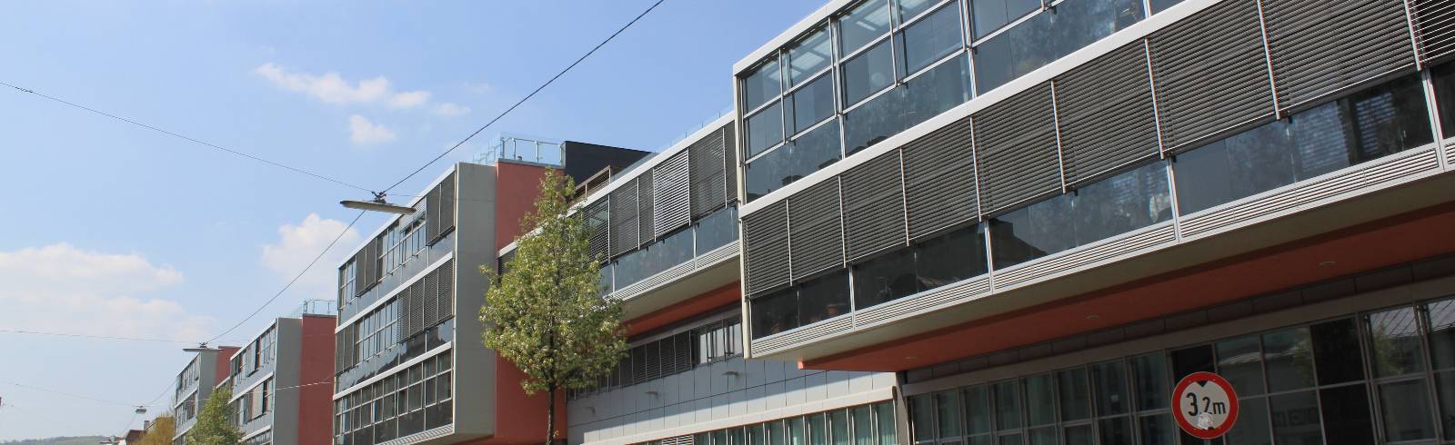 Covid: Schmiererei auf Pflegekrankenhaus