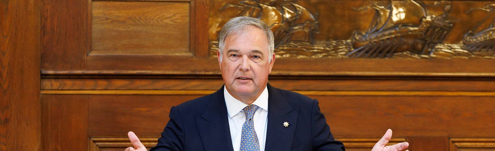 WKW plant zwei Schulen mit Stadt