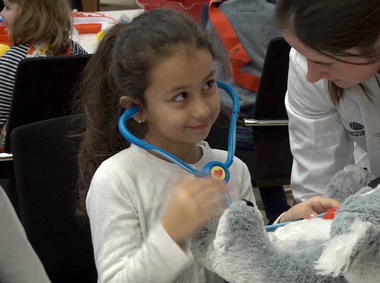 Teddybärkrankenhaus: Mehr als Gesundkuscheln