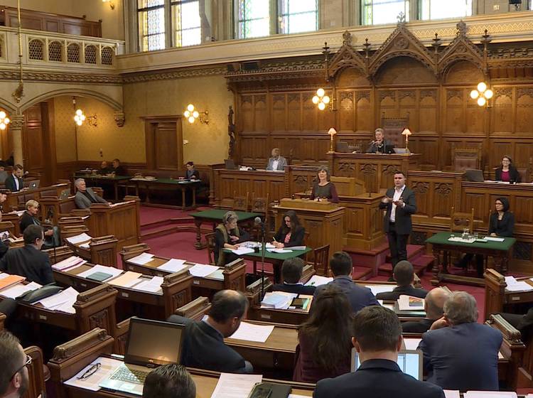 „Aufklärung ist meine politische Verantwortung"