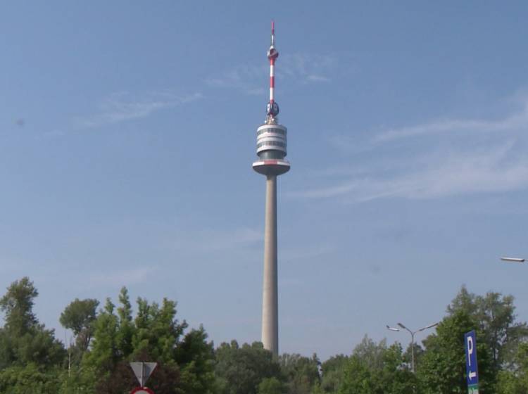 Wien Holding beteiligt sich am Donauturm
