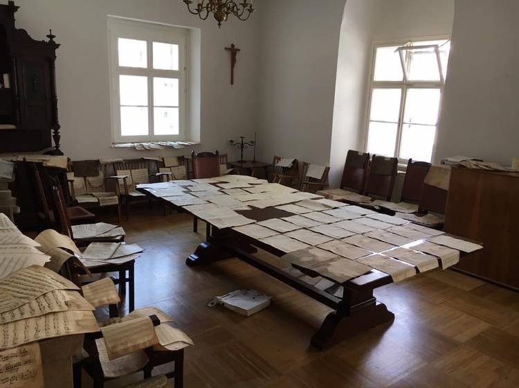 Zehntausende Notenblätter in Dommusik beschädigt