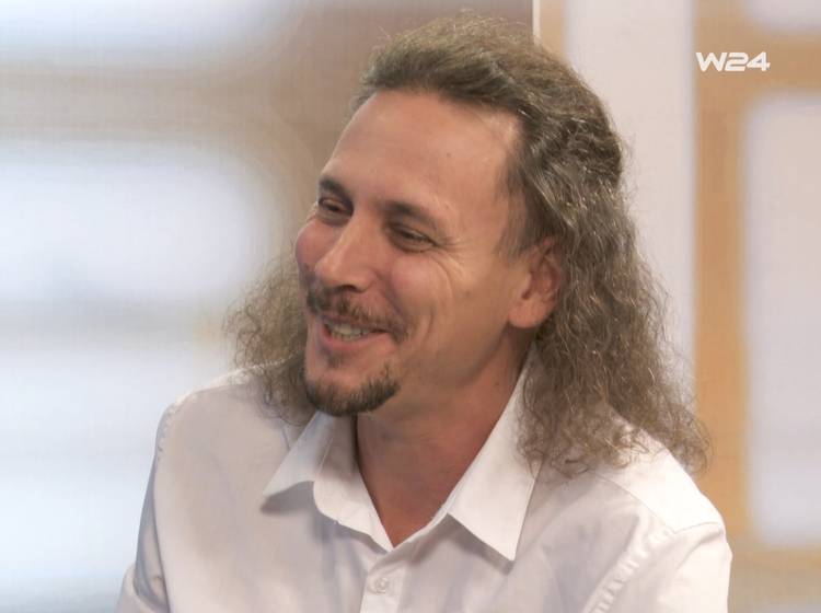 Chris Zitta: Einzigartig auf Solopfaden