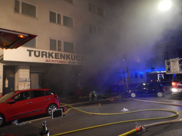 Brand in einer Tiefgarage in Wien-Mariahilf