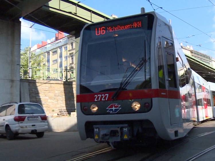 Stellwerkstörung legt U6 für vier Stunden lahm