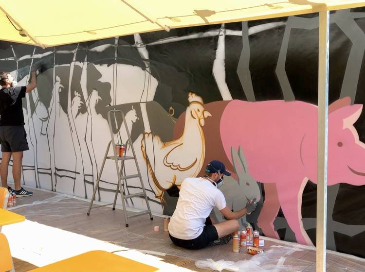 Vier Pfoten: Sprayen gegen Käfighaltung