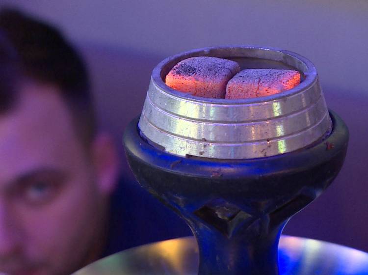 Ausgeglüht: Shisha-Bars vor dem Aus
