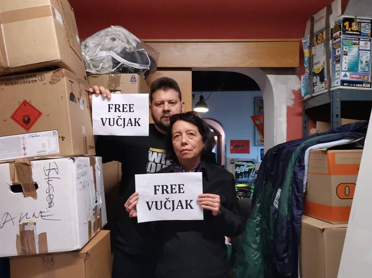 Wiener spenden für bosnisches Flüchtlingslager