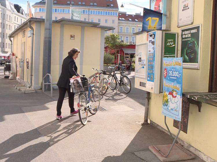 Leut' in Wien: Marktbesucherin