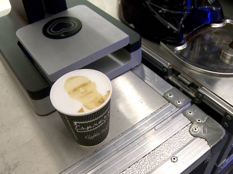 Digitaler Kaffeeschaum