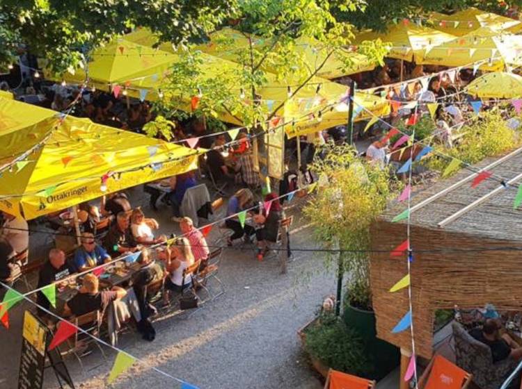 W24-Bezirksflash: 42 Strafen in 8 Minuten