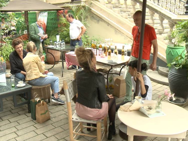 Pop-Up-Markt mit französischem Flair