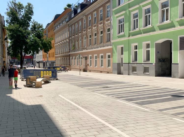 W24-Bezirksflash: Pelzgasse dauerhaft „cool“