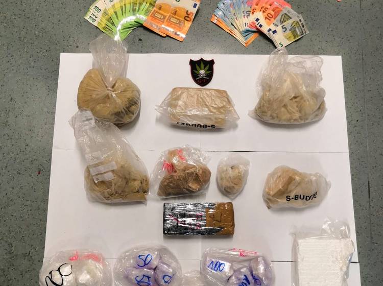 Polizei schnappt Drogen-Bande