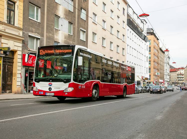 Masken-Verweigerer bedrohte Busfahrer