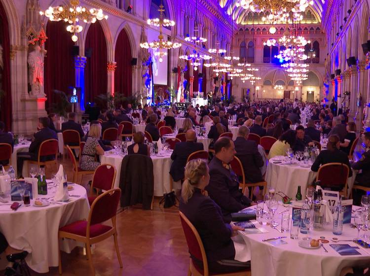 Polizeigala: Top-Beamte ausgezeichnet