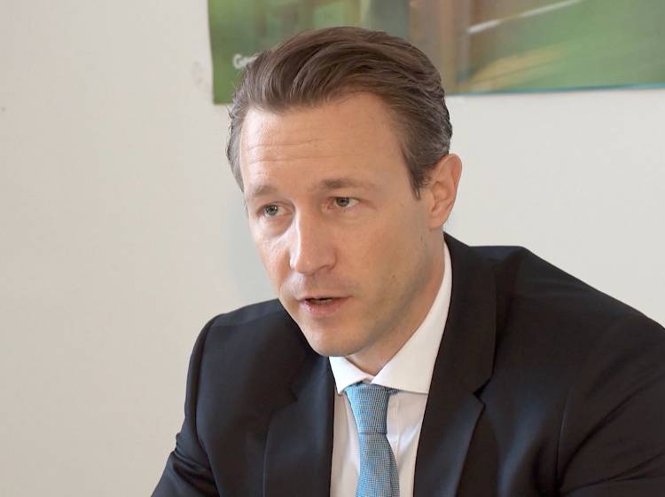 Blümel: "Mitte-Rechts-Politik mit Anstand"