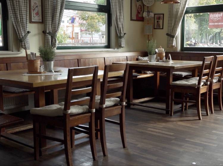 Corona: Kommen schärfere Maßnahmen?