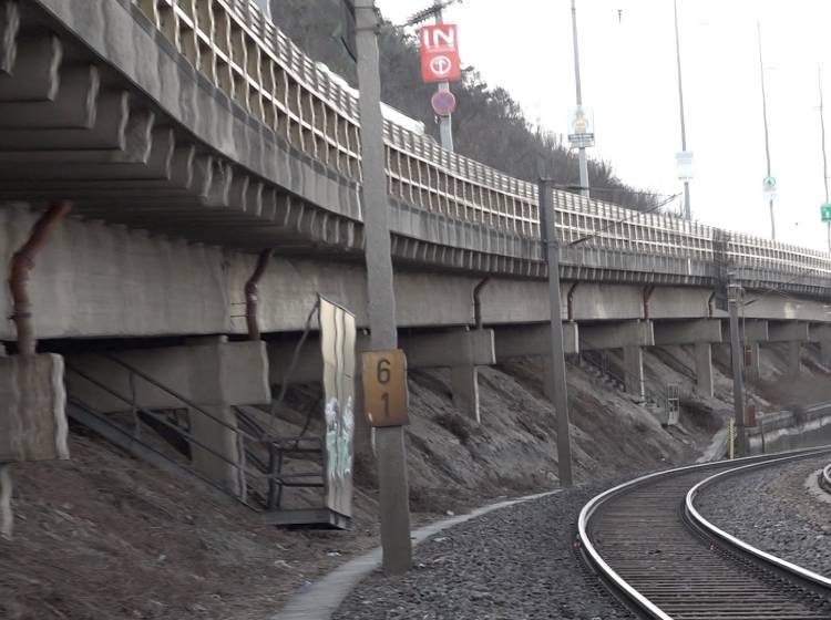 Teil-Abriss der Heiligenstädter Hangbrücke