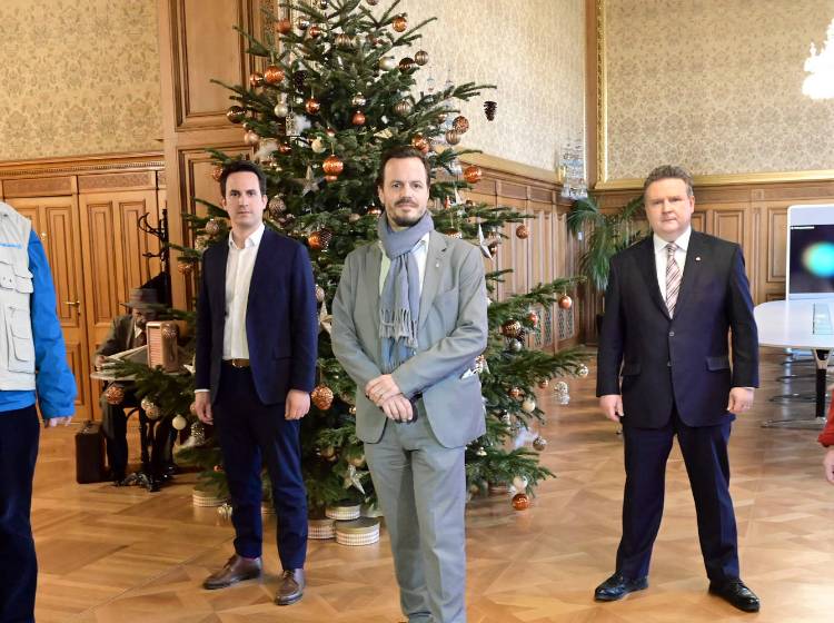 "Menschliche Schande": Kritik an Moria