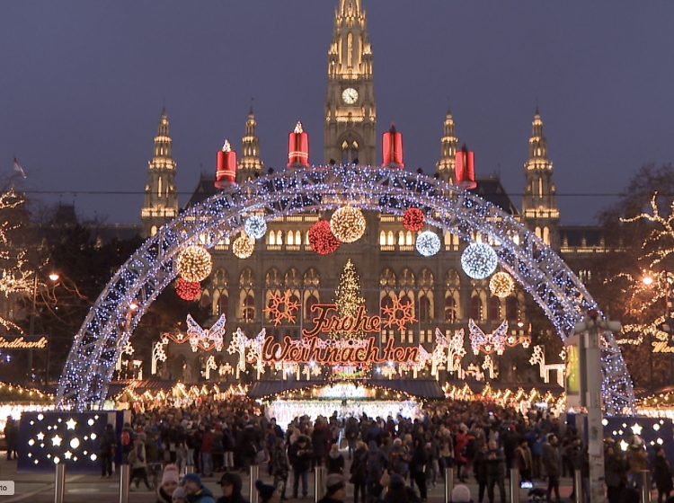 Christkindlmarkt vor dem Wiener Rathaus