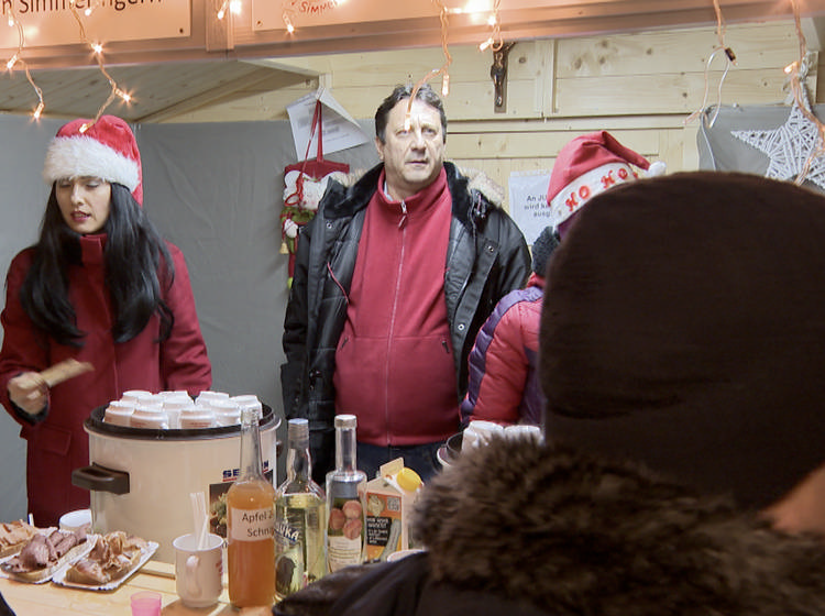 Charity-Punsch in Simmering