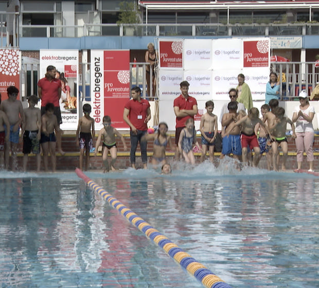 Schwimmen für den guten Zweck!