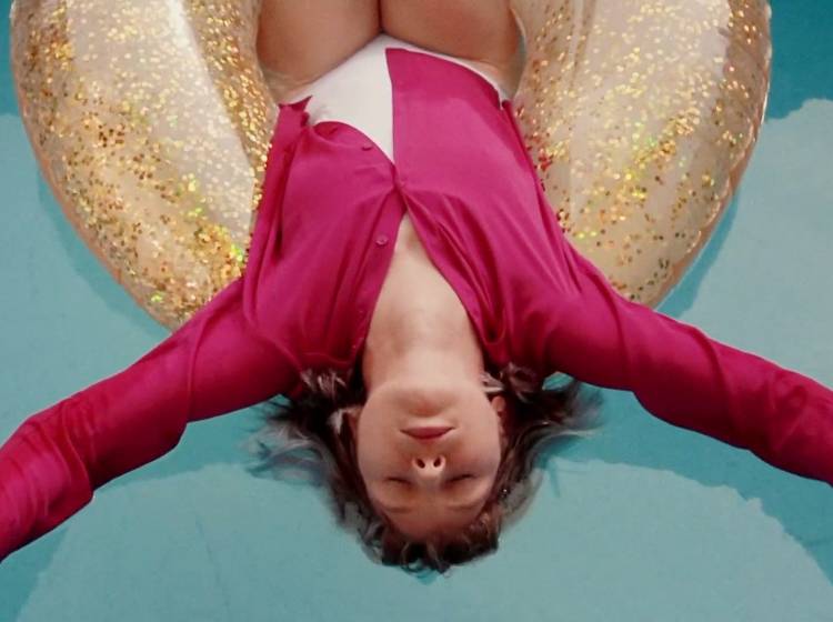 Mira Lu Kovacs mit Soloalbum und Live