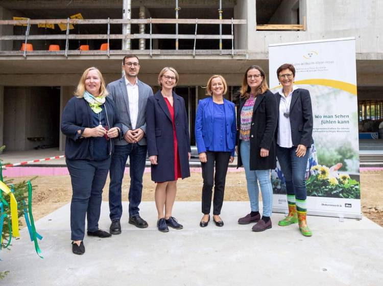 Bezirksflash: Dachgleiche für Pflegeeinrichtung