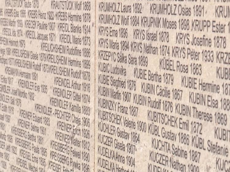 Gedenkmauer für Opfer der Shoah eröffnet