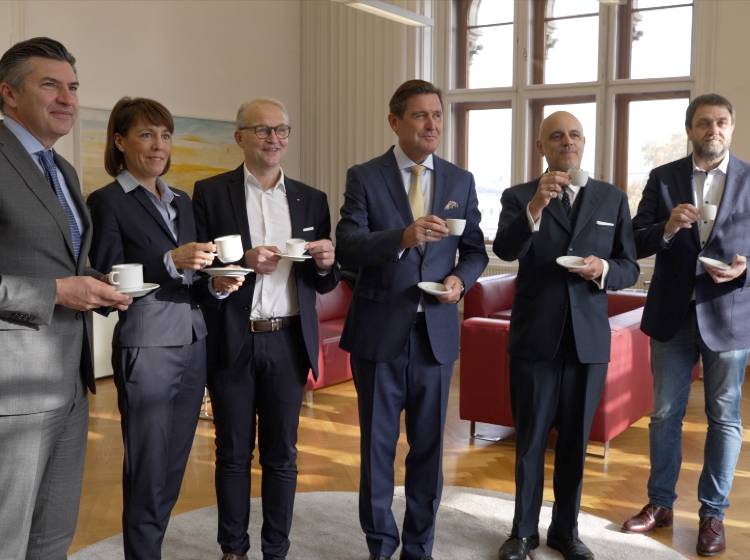 "Wir lieben unser Kaffeehaus”