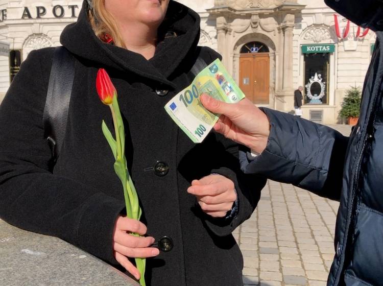 Equal Pay Day: Geld statt Blumen
