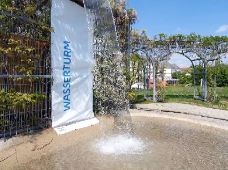 Bezirksflash: Wasser marsch! beim Wasserturm