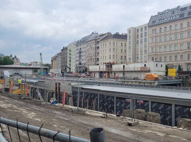 Bezirksflash: Pilgramgasse bekommt neuen Steg